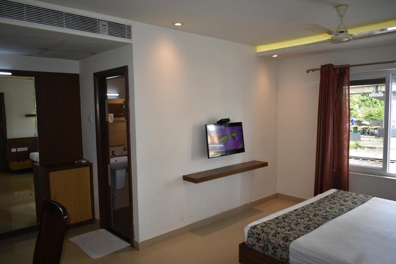 Hotel South Regency, Ernakulam Kochi Exterior photo