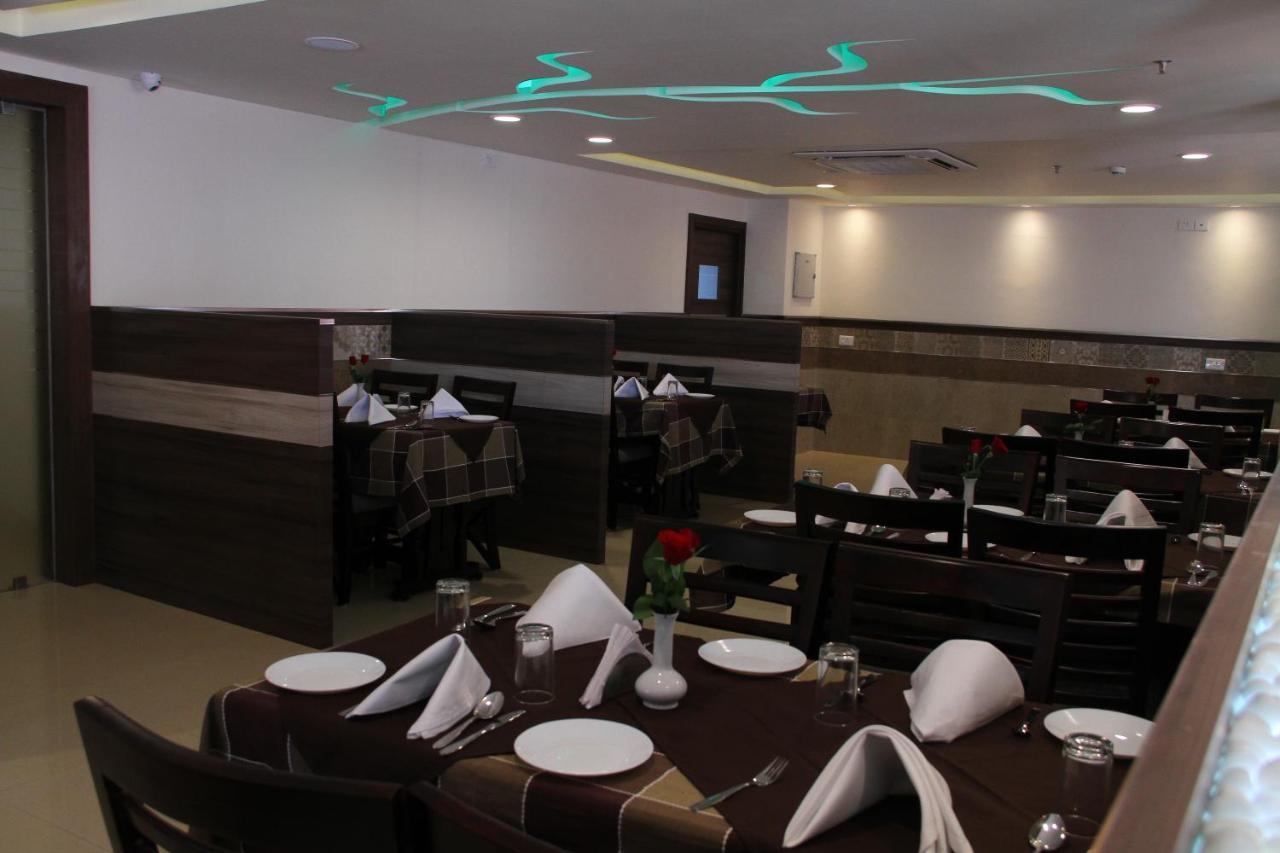 Hotel South Regency, Ernakulam Kochi Exterior photo